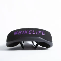 Selle BIKELIFE Noire Logo Violet -Vélo Pièces Magasin selle bikelife noire logo violet 2